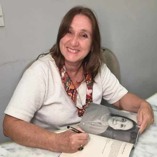 Ana Paula Boni Vitari